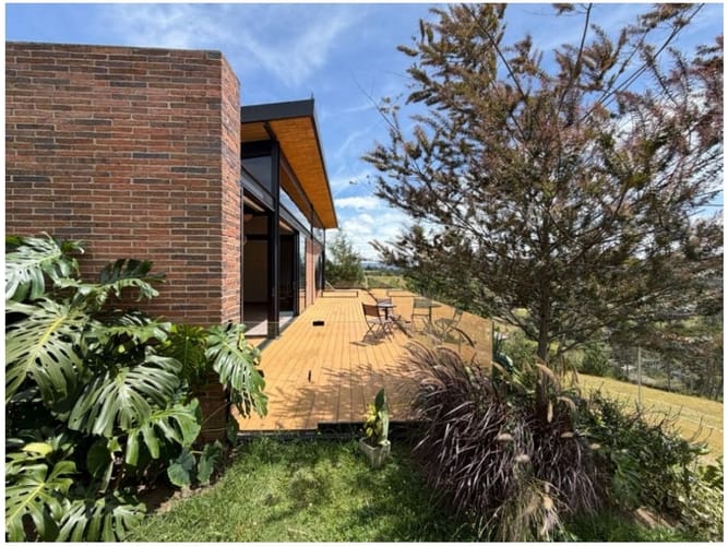 Casa de 3 alcobas en venta en Medellín · foto 10 de 24