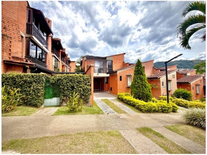Casas en venta en Loma De Las Brujas