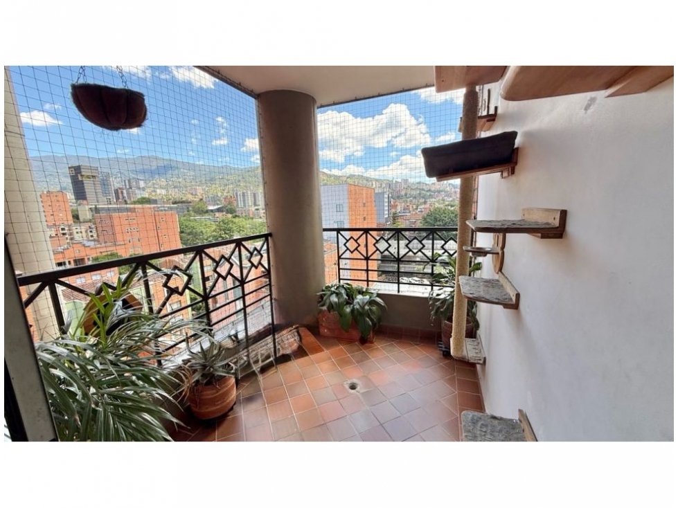 Apartamento en venta en Obrero, Envigado · foto 3 de 20