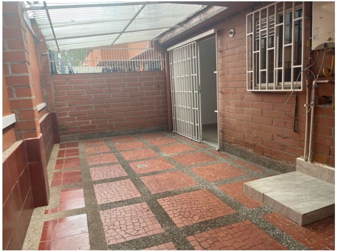 Casa de 4 alcobas en venta en Quintas Del Sol De La Mota, Medellín, 95 m² · foto 8 de 11