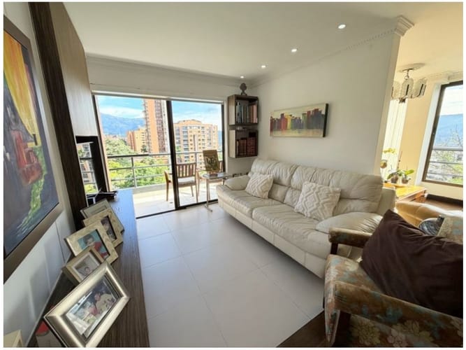Apartamento en venta en Los Balsos, Medellín · foto 5 de 19