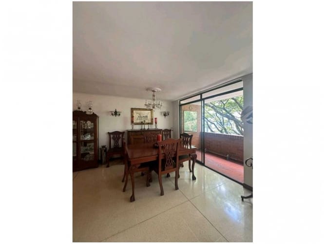 Apartamento de 3 alcobas en venta en Laureles, Medellín, 120 m² · foto 13 de 22