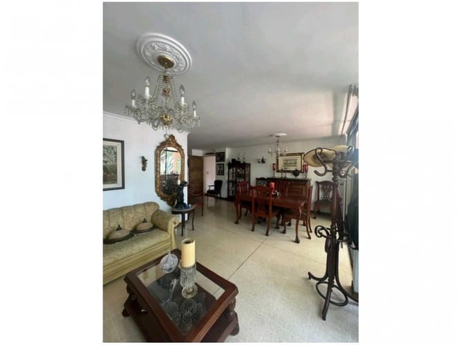 Apartamento de 3 alcobas en venta en Laureles, Medellín, 120 m² · foto 17 de 22