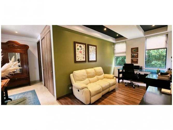 Casa de 4 alcobas en venta en Loma Del Chocho, Envigado, 490 m² · foto 10 de 24