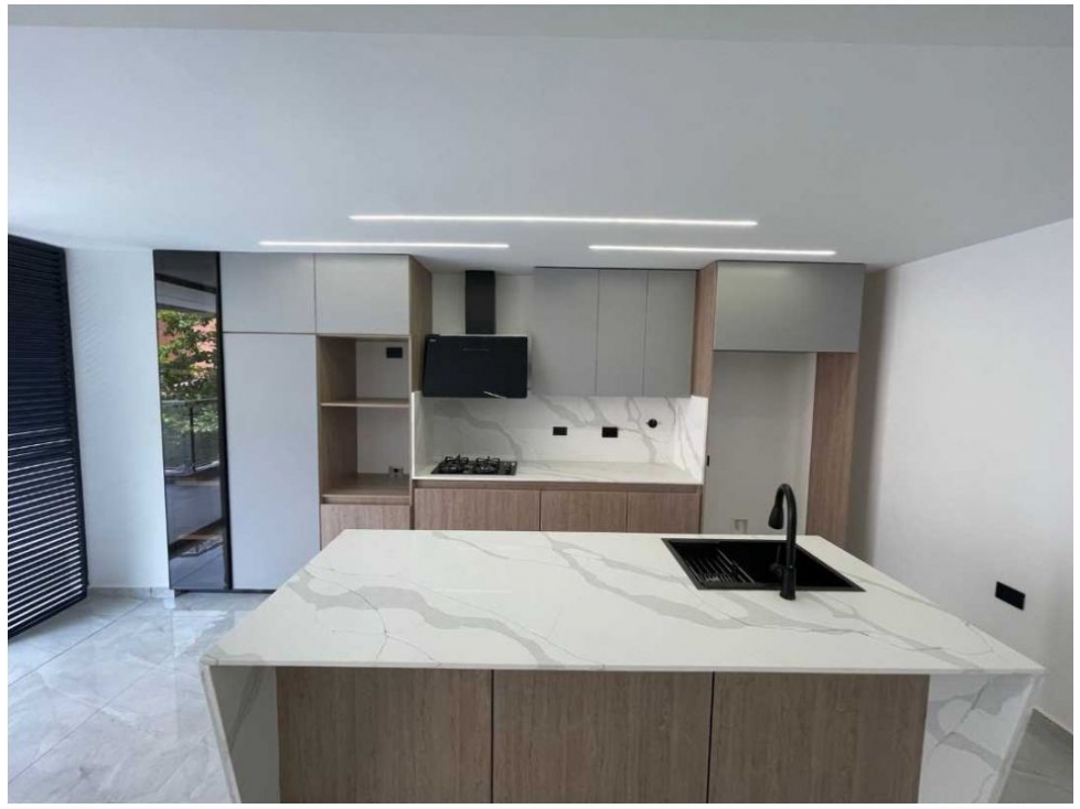 Apartamento en venta en Belen Malibu, Medellín · foto 5 de 19