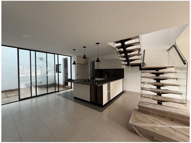 Casa de 3 alcobas en venta en El Tambo, La Ceja, 200 m² · foto 2 de 24