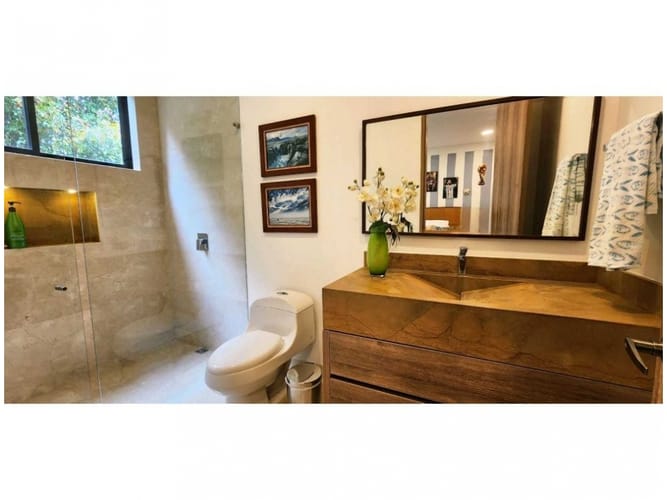 Casa de 4 alcobas en venta en Loma Del Chocho, Envigado, 490 m² · foto 13 de 24