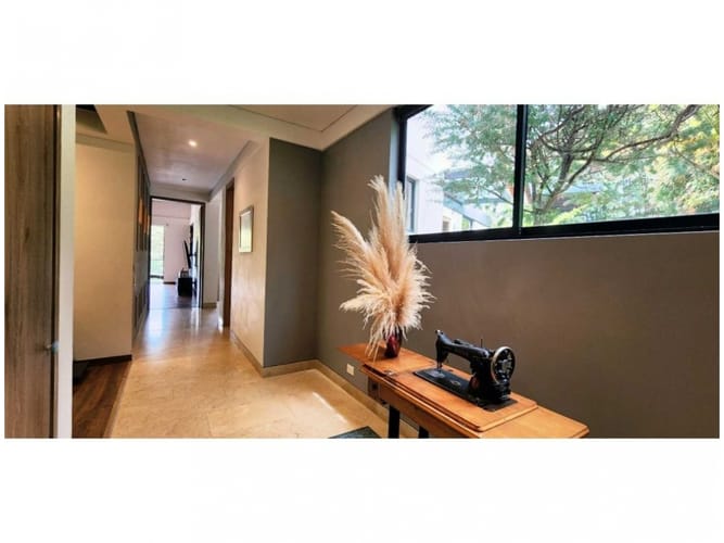 Casa de 4 alcobas en venta en Loma Del Chocho, Envigado, 490 m² · foto 14 de 24