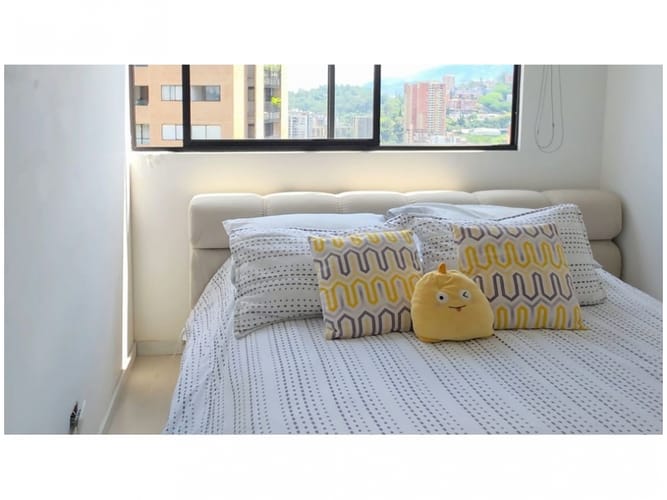 Apartamento de 3 alcobas en venta en El Poblado, Medellín, 121 m² · foto 15 de 24
