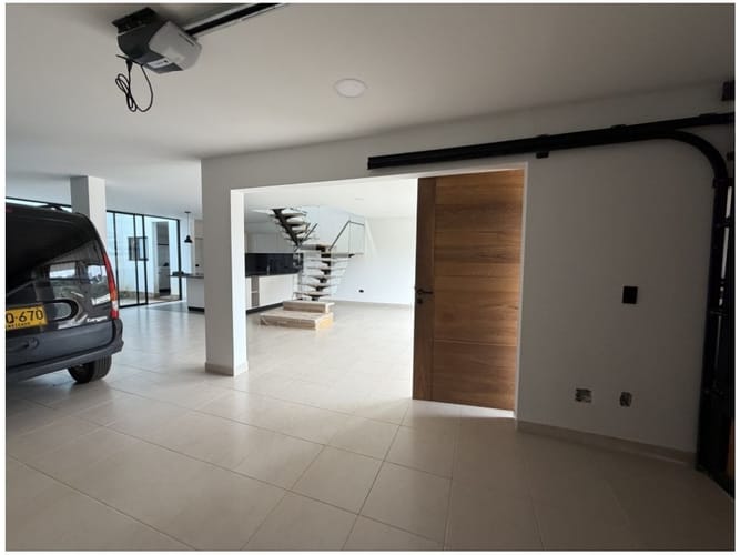 Casa de 3 alcobas en venta en El Tambo, La Ceja, 200 m² · foto 10 de 24