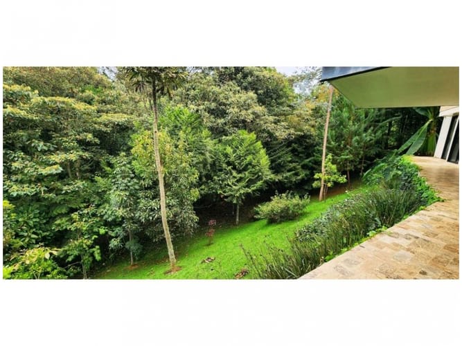 Casa de 4 alcobas en venta en Loma Del Chocho, Envigado, 490 m² · foto 18 de 24