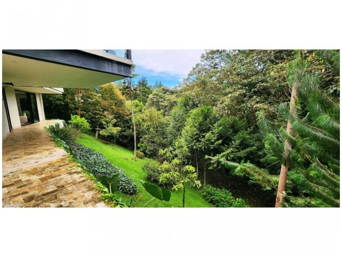 Casa de 4 alcobas en venta en Loma Del Chocho, Envigado, 490 m² · foto 22 de 24