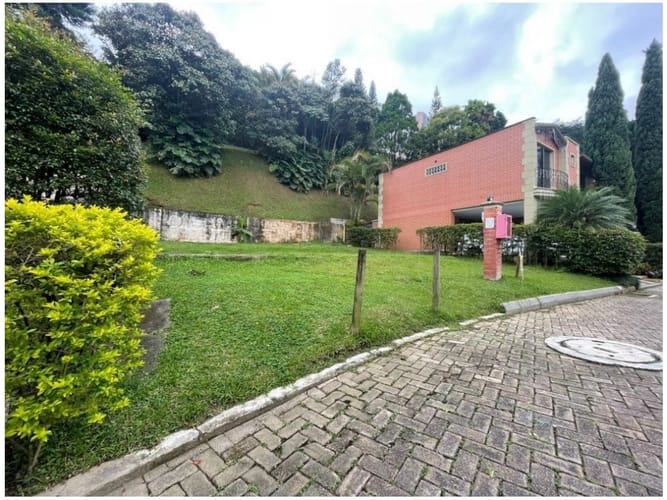 Lote en venta en Los Alcazares, Sabaneta, 227 m² · foto 3 de 5