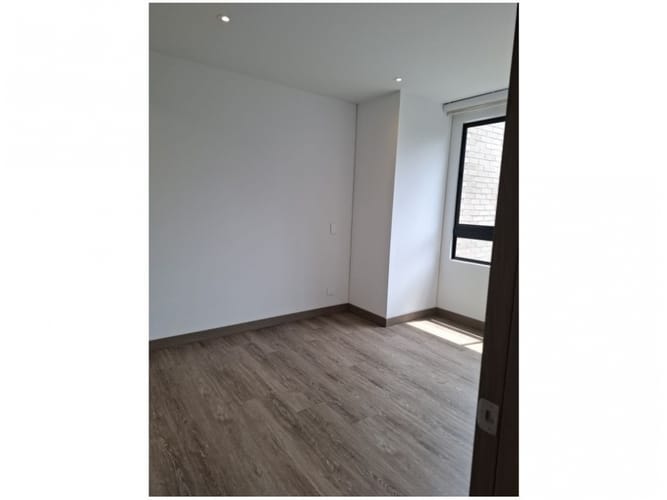 Apartamento en venta en El Poblado, Medellín · foto 5 de 24
