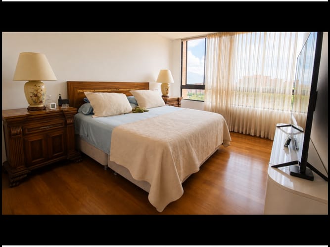 Apartamento de 3 alcobas en venta en San Lucas, Medellín, 192 m² · foto 8 de 13