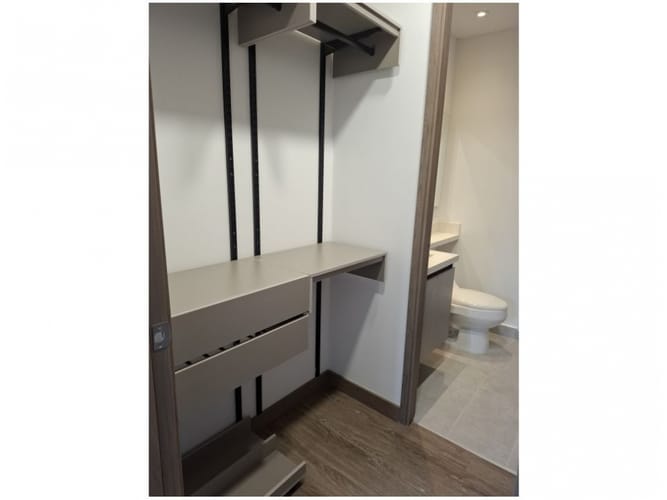 Apartamento en venta en El Poblado, Medellín · foto 16 de 24