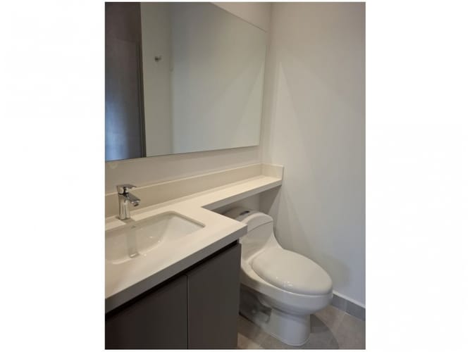 Apartamento en venta en El Poblado, Medellín · foto 17 de 24