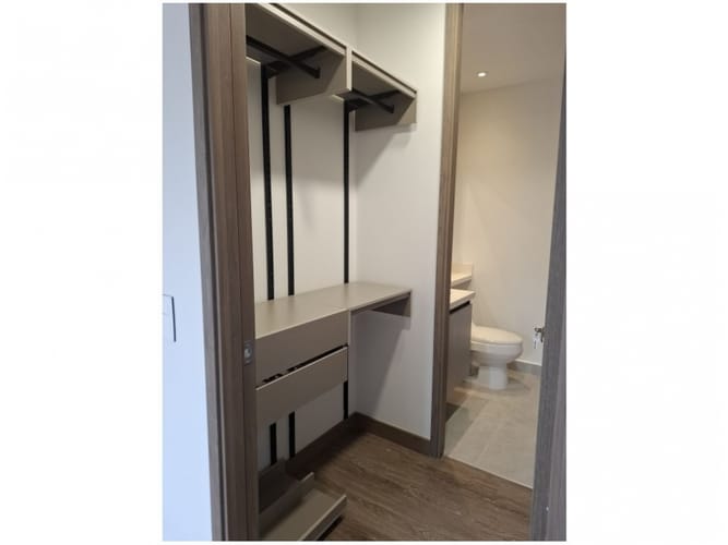 Apartamento en venta en El Poblado, Medellín · foto 20 de 24