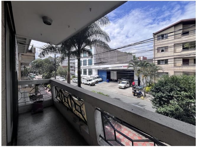 Casa de 6 alcobas en venta en Naranjal, Medellín, 144 m² · foto 5 de 14