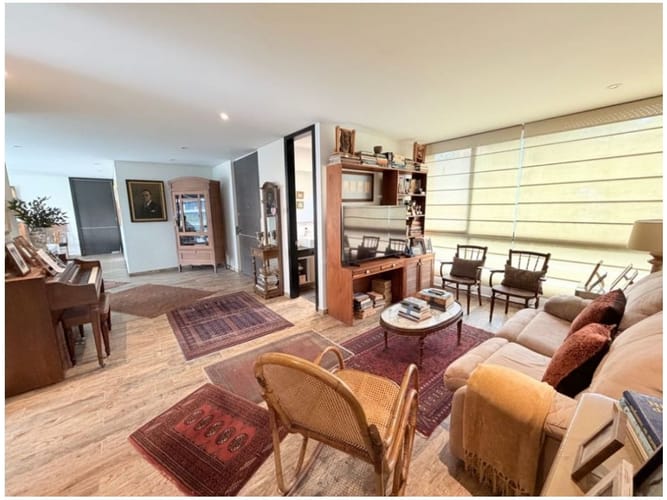 Apartamento de 2 alcobas en venta en El Poblado, Medellín, 181 m² · foto 4 de 24
