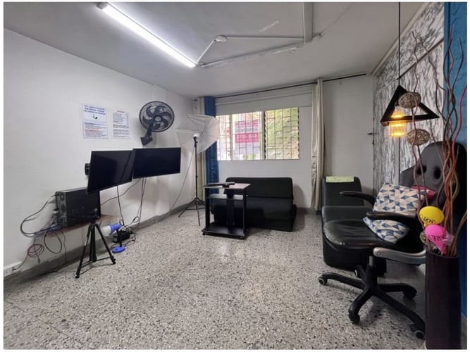 Casa de 6 alcobas en venta en Naranjal, Medellín, 144 m² · foto 12 de 14