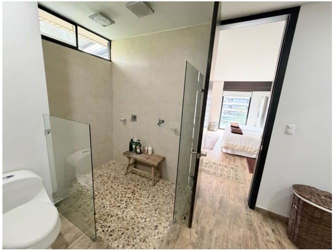 Apartamento de 2 alcobas en venta en El Poblado, Medellín, 181 m² · foto 14 de 24