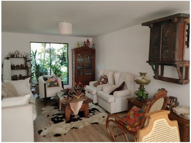 Casa de 4 alcobas en venta en Loma De Las Brujas, Envigado, 130 m² · foto 3 de 22