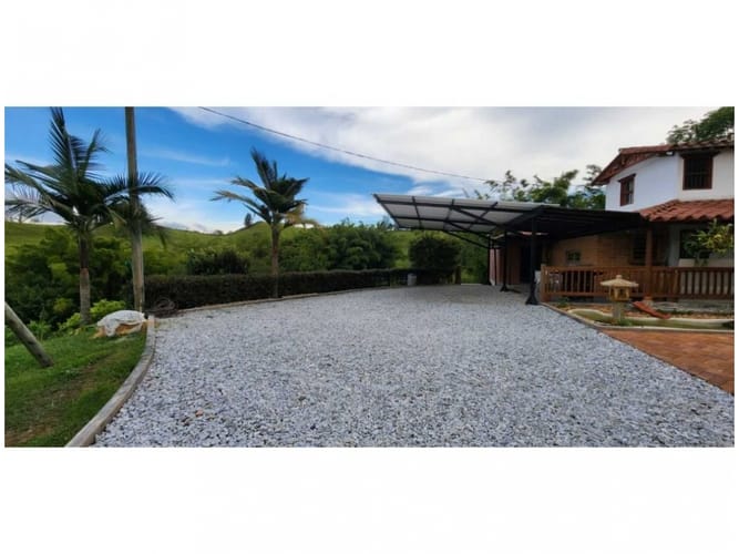 Casa de 4 alcobas en venta en Blanquizal, Rionegro · foto 14 de 20