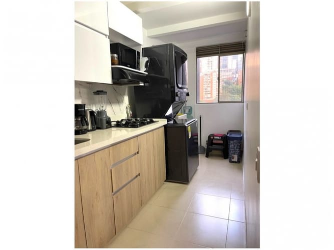 Apartamento en venta en El Poblado, Medellín · foto 6 de 18