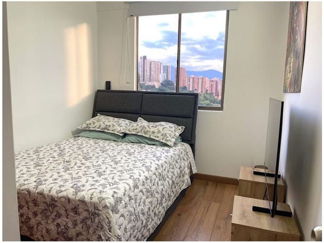 Apartamento en venta en El Poblado, Medellín · foto 7 de 18
