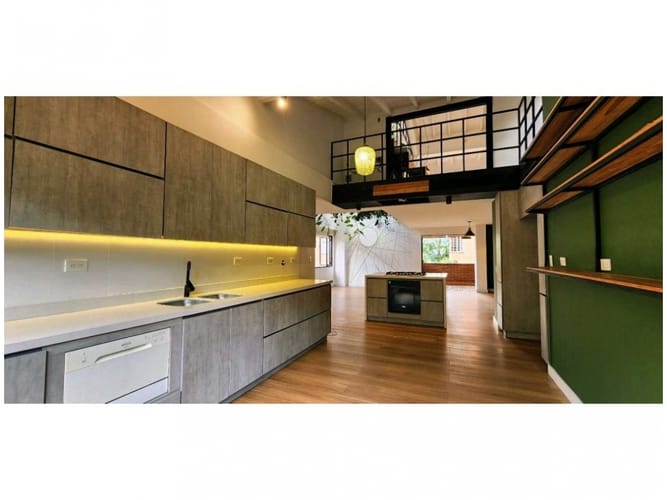 Apartamento de 3 alcobas en venta en La Linde, Medellín, 235 m² · foto 5 de 17