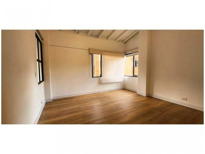 Apartamento de 3 alcobas en venta en La Linde, Medellín, 235 m² · foto 17 de 17