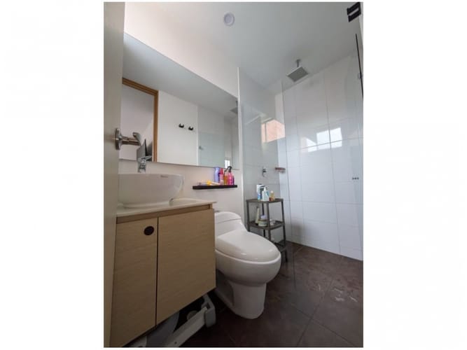 Apartamento de 3 alcobas en venta en El Esmeraldal, Medellín, 110 m² · foto 3 de 20