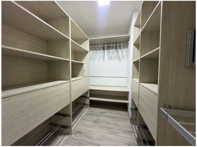 Apartamento de 3 alcobas en venta en Los Balsos, Medellín, 152 m² · foto 17 de 17