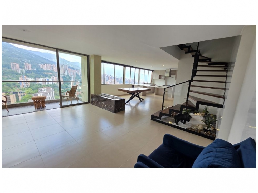 Apartamento en venta en Altos Del Poblado, Medellín · foto 14 de 24