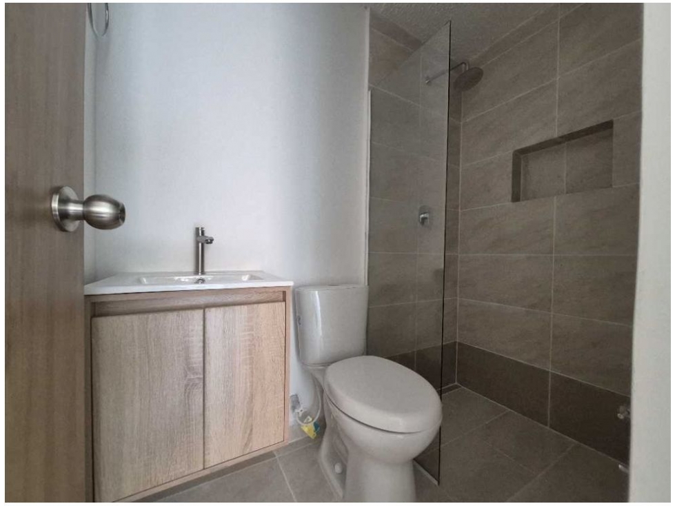 Apartamento en venta en Loma Del Escobero, Envigado · foto 6 de 16