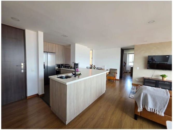 Apartamento de 2 alcobas en venta en Loma Del Esmeraldal, Envigado, 73 m² · foto 2 de 20