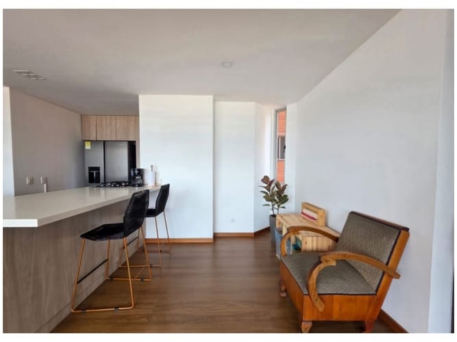 Apartamento de 2 alcobas en venta en Loma Del Esmeraldal, Envigado, 73 m² · foto 4 de 20