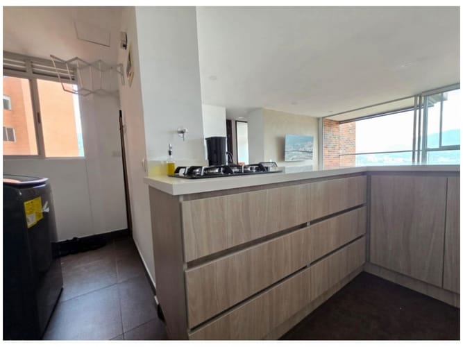 Apartamento de 2 alcobas en venta en Loma Del Esmeraldal, Envigado, 73 m² · foto 8 de 20