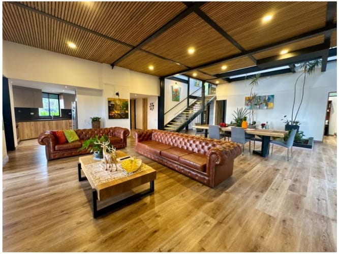 Casa en venta en Santa Catalina, Envigado · foto 2 de 24
