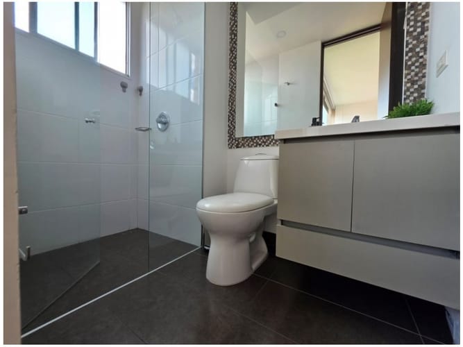 Apartamento de 2 alcobas en venta en Loma Del Esmeraldal, Envigado, 73 m² · foto 16 de 20