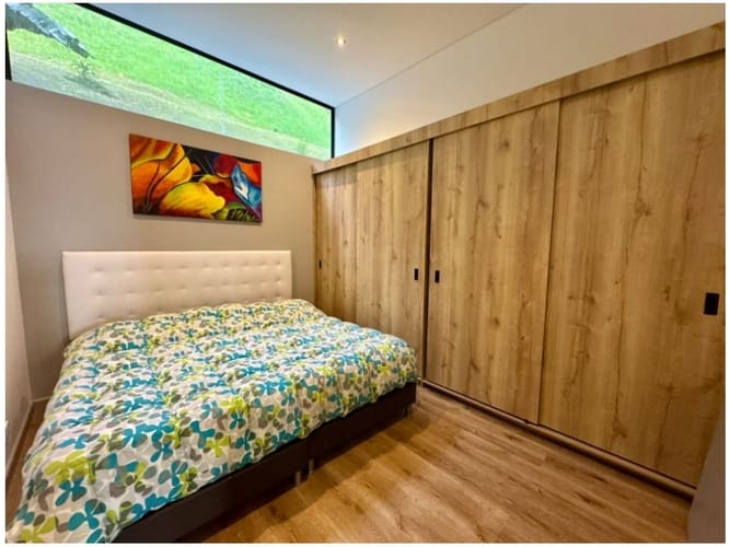 Casa en venta en Santa Catalina, Envigado · foto 9 de 24