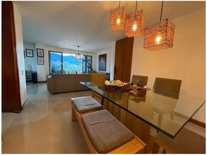 Apartamento en venta en La Frontera, Medellín · foto 3 de 24