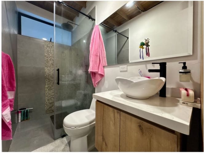 Casa en venta en Santa Catalina, Envigado · foto 17 de 24