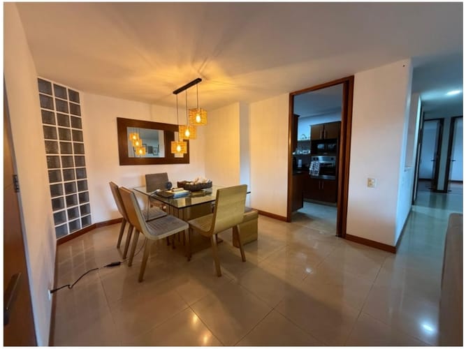 Apartamento en venta en La Frontera, Medellín · foto 7 de 24