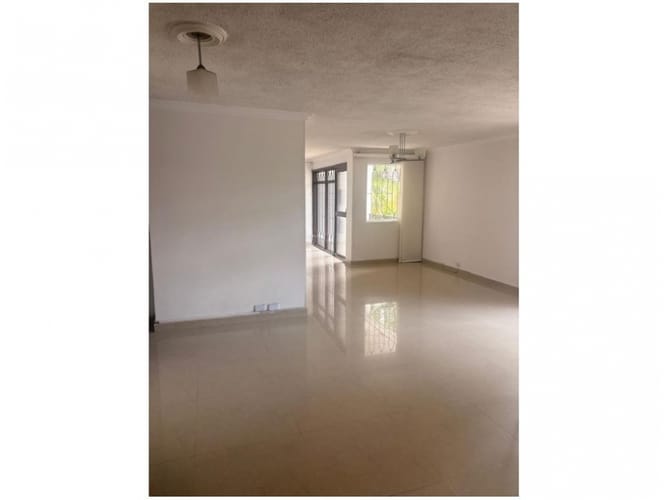 Apartamento de 3 alcobas en venta en Urbanizacion Bosques De La Capellania, Medellín, 110 m² · foto 3 de 24