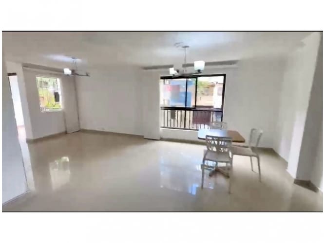 Apartamento de 3 alcobas en venta en Urbanizacion Bosques De La Capellania, Medellín, 110 m² · foto 5 de 24