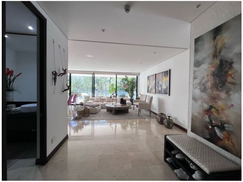 Apartamento en venta en Los Balsos, Medellín · foto 3 de 24