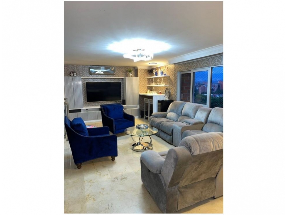 Apartamento en venta en Laureles, Medellín · foto 7 de 24