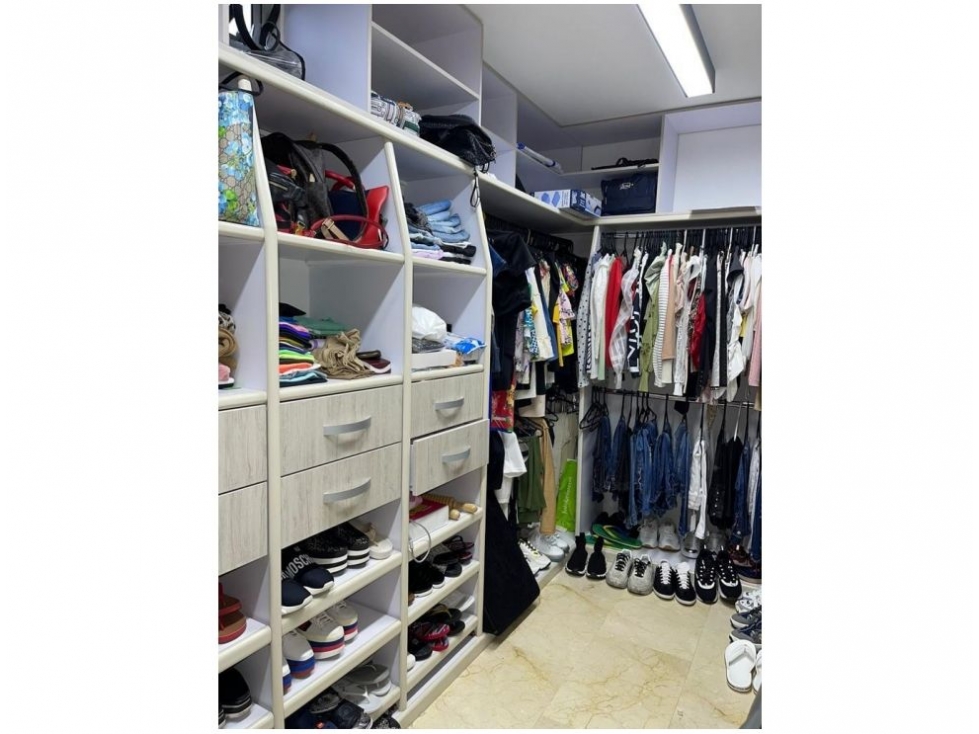 Apartamento en venta en Laureles, Medellín · foto 20 de 24